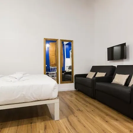 Hotel En Ferran By The Streets 4*