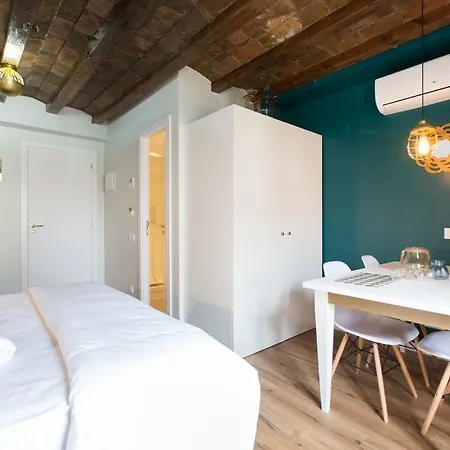 En Ferran By The Streets Hotel 4*