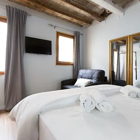 Hotel En Ferran By The Streets Barcellona