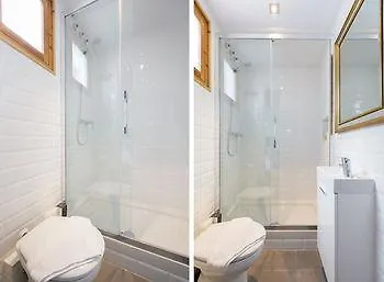 En Ferran By The Streets 4*