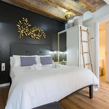 Hotel En Ferran By The Streets 4*